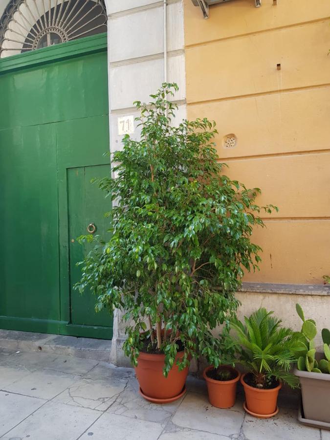 Ferienwohnung Casa Moneka Politeama Palermo Exterior foto