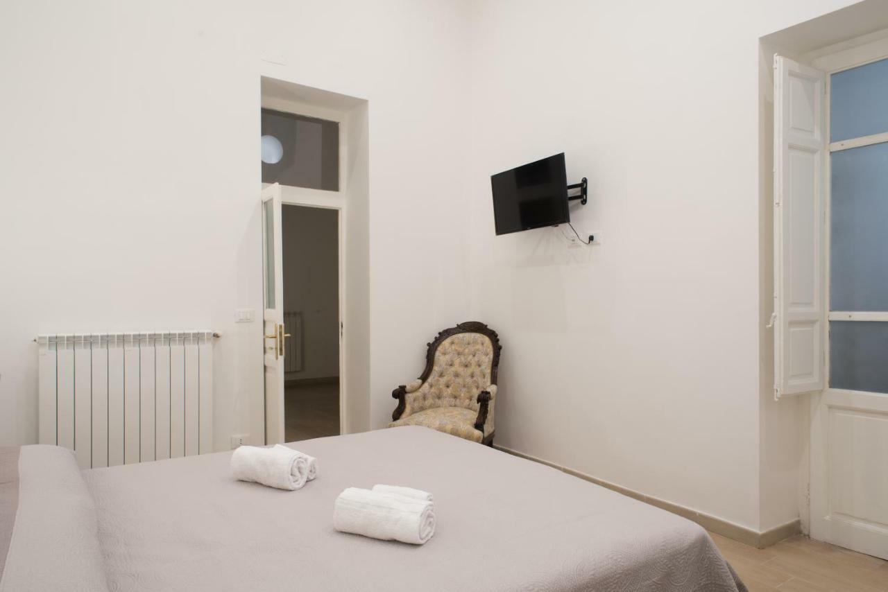 Ferienwohnung Casa Moneka Politeama Palermo Exterior foto