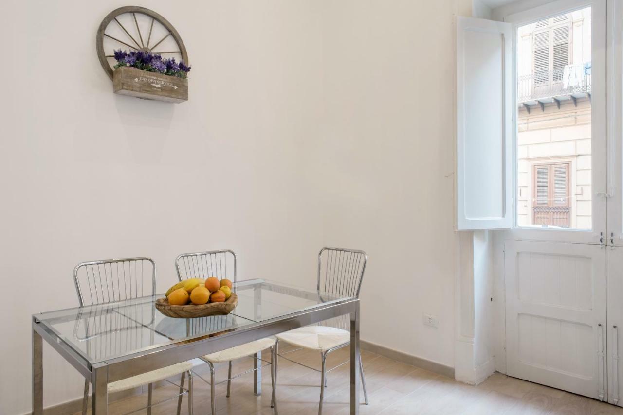Ferienwohnung Casa Moneka Politeama Palermo Exterior foto